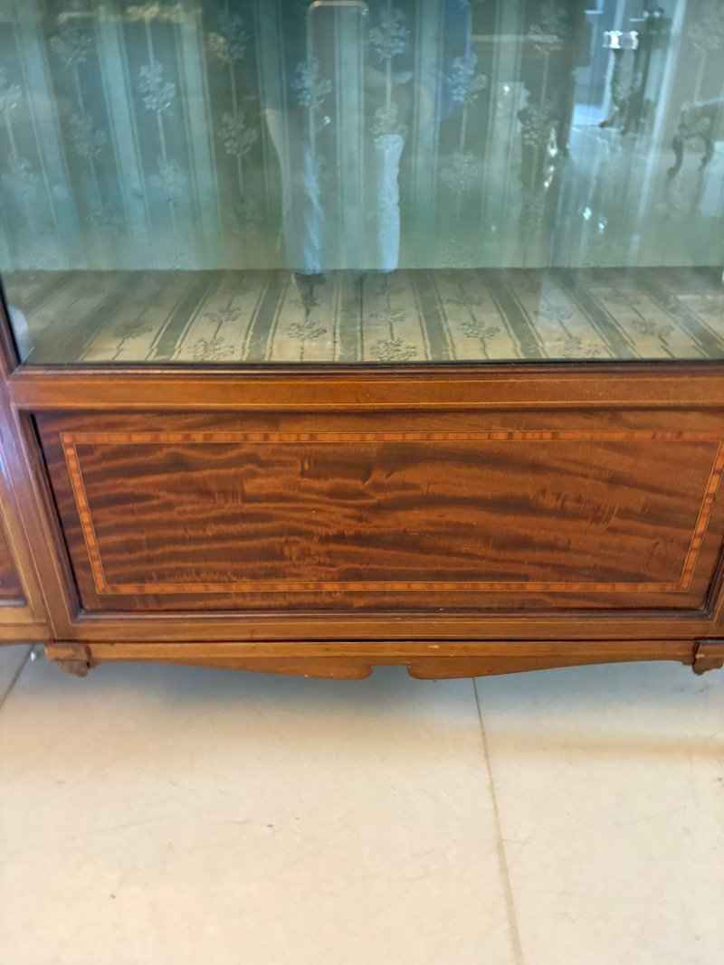 Superb Quality Antique Edwardian Inlaid Mahogany Display Cabinet - Image 9